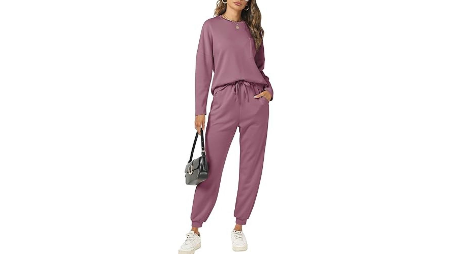 Cakulo Womens Lounge Set (Image via Amazon)