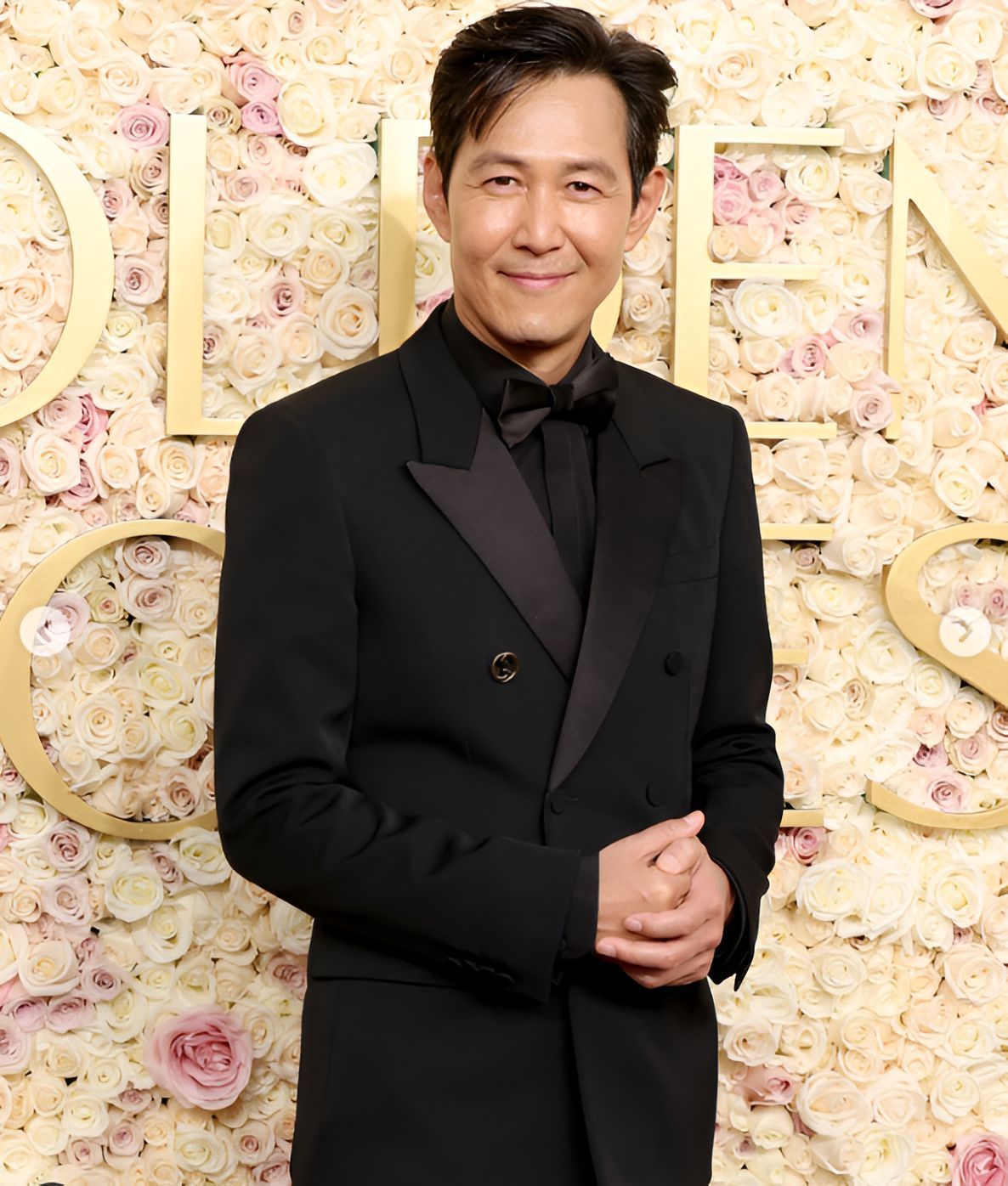 Lee Jung-Jae&#039;s elegant look. image via @goldenglobes/instagram