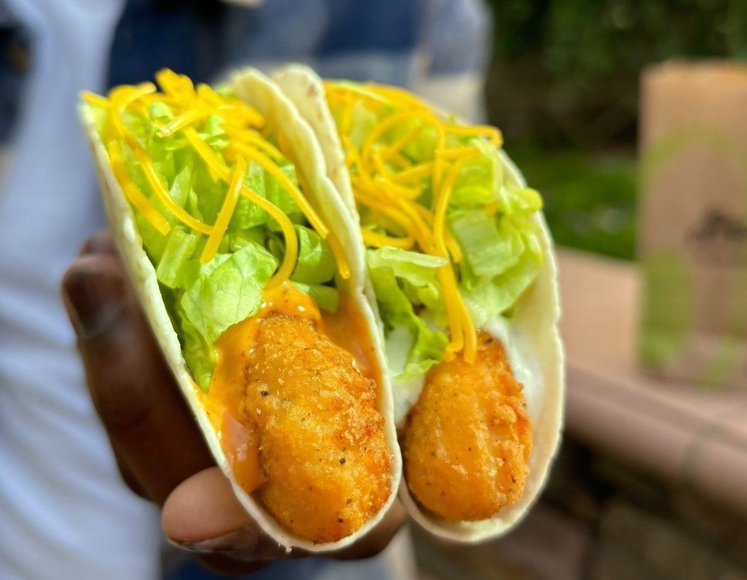 Del Taco Chicken soft taco calories