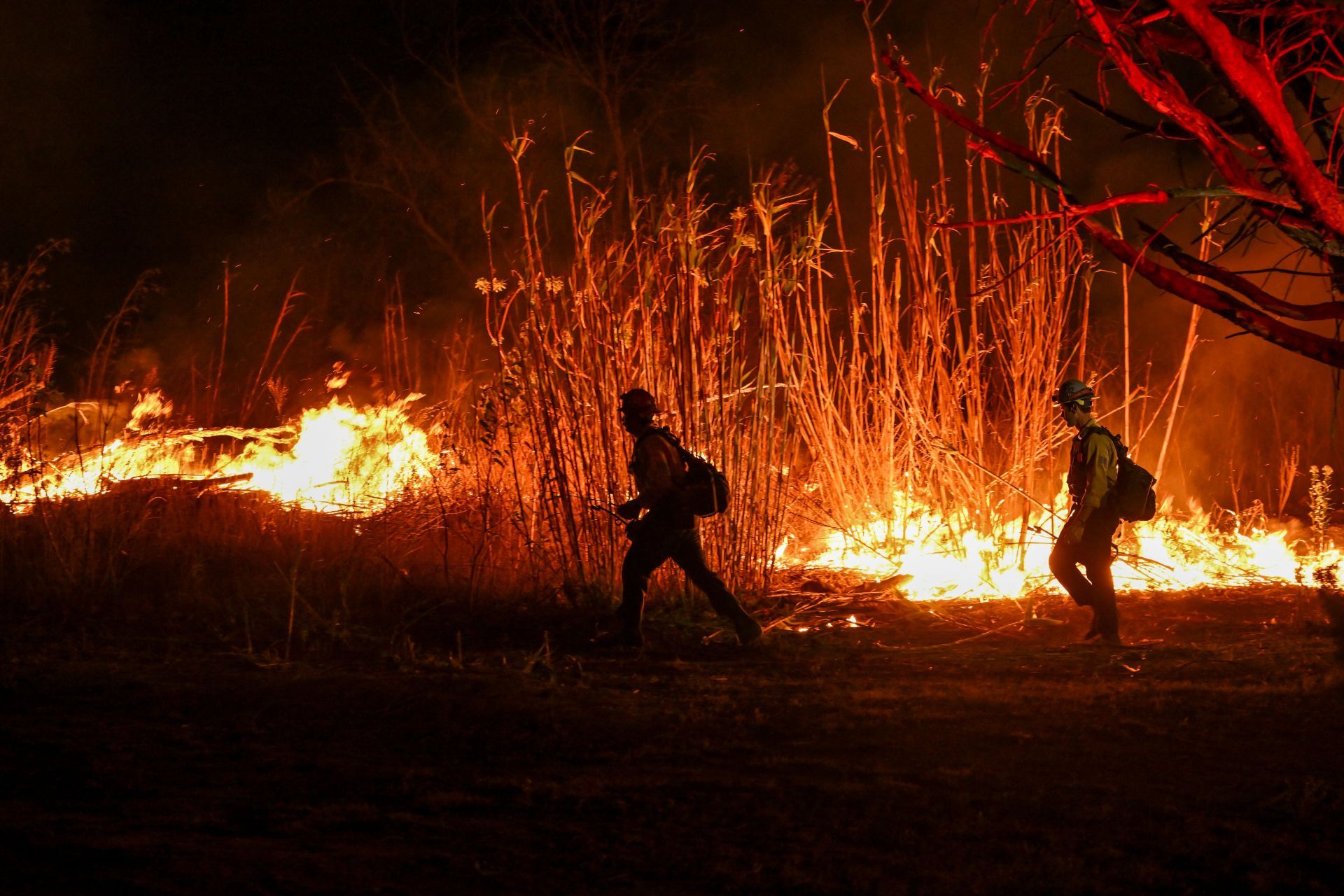 Los Angeles Fire: Brush fire in Ventura, California - Source: Getty