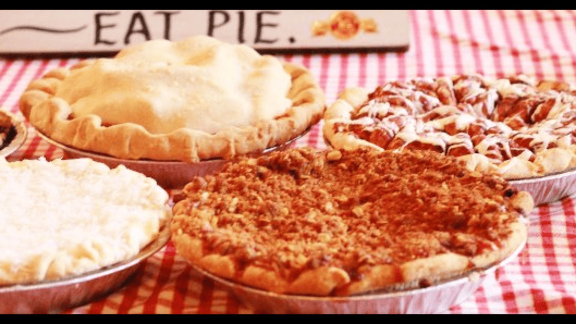 Relish a variety of pies at Vermont Apple Pie&#039;s (Image via facebook/@Vermont Apple Pie Bakery)