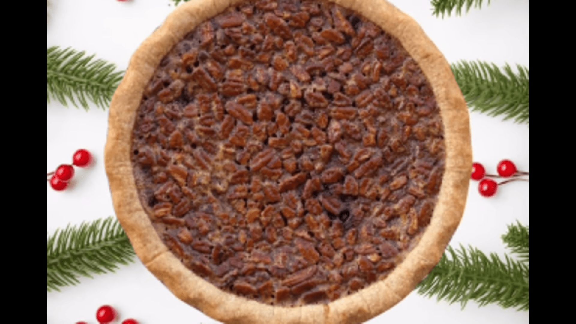 A pecan pie from the Moonbeam bakery (Image via Instagram/@themoonbeambakerytx)