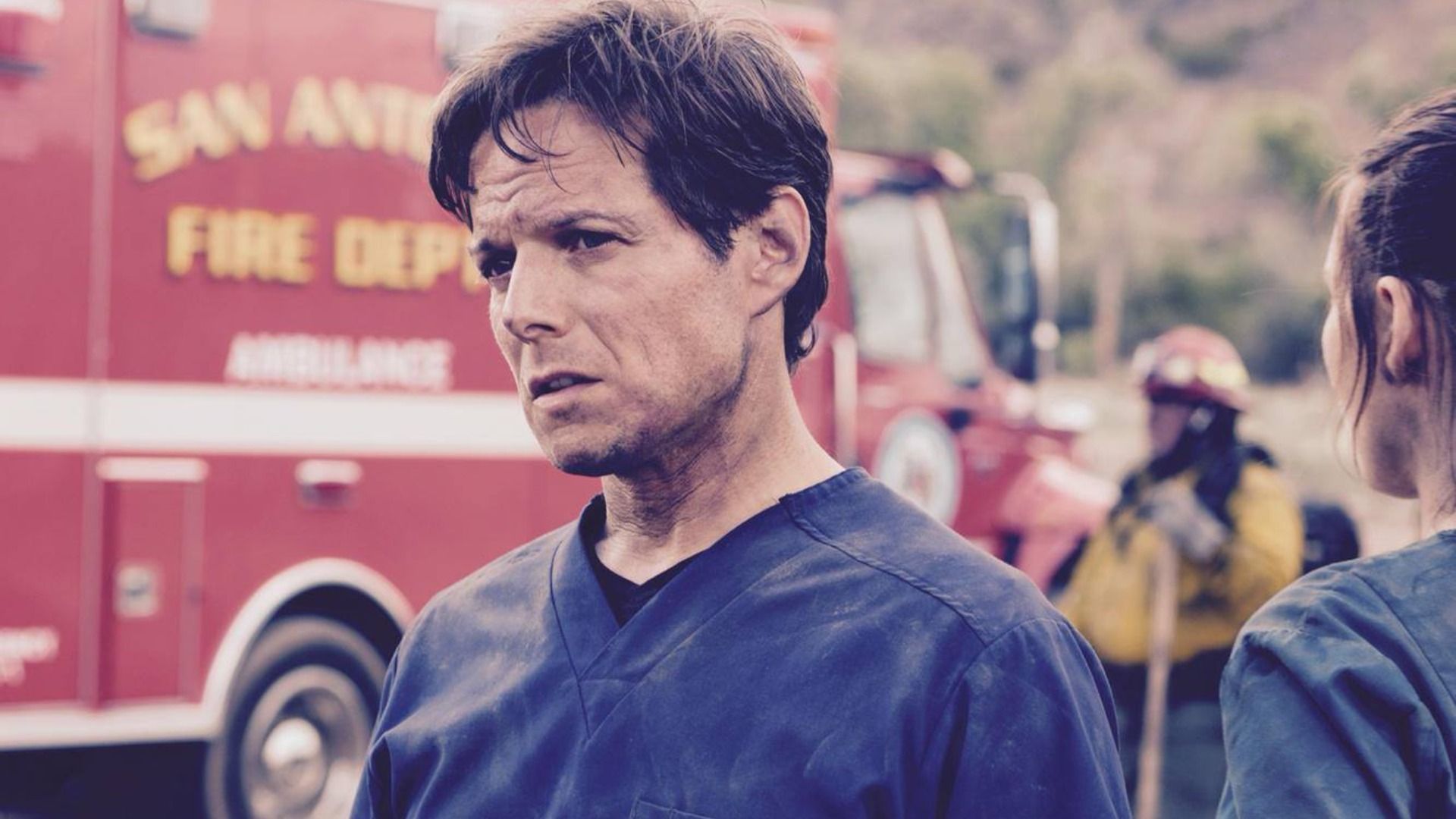 Scott Wolf talks about his NCIS days; praises Mark Harmon (Image via Scott Wolf/Facebook)