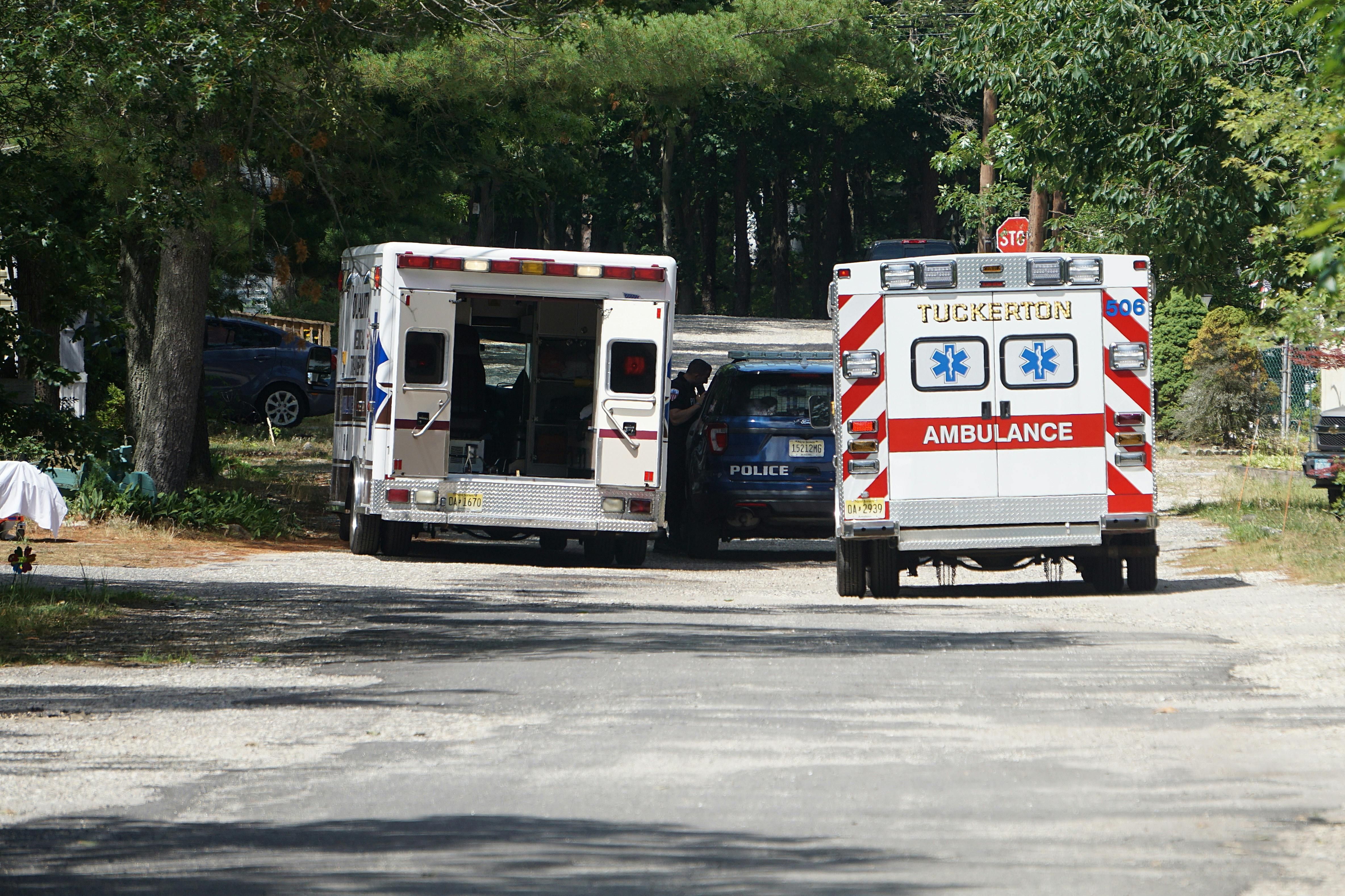 Ambulance on the Road (Image via Pexels)