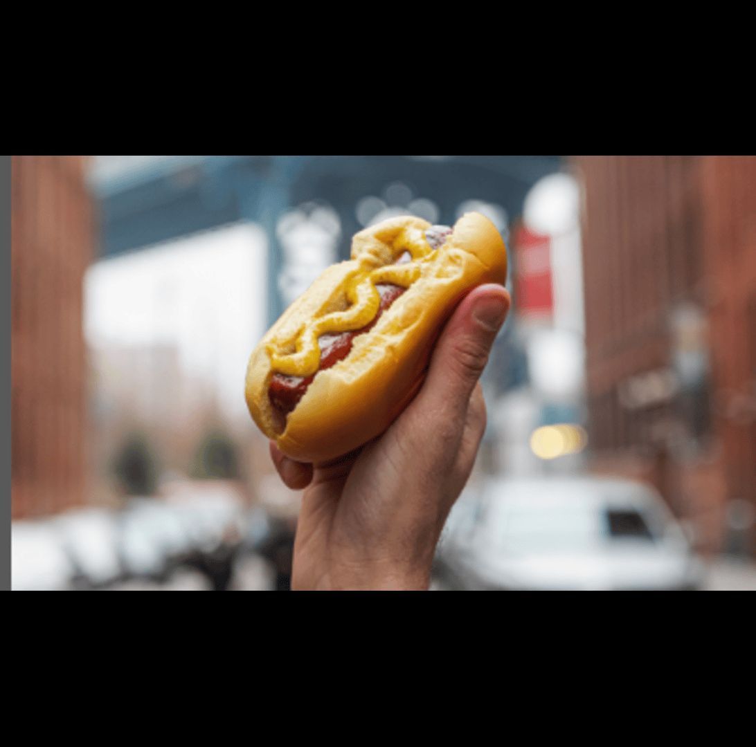 Hot dogs at Feltman are drool-worthy (Image via Instagram/ @feltmansconeyisland)