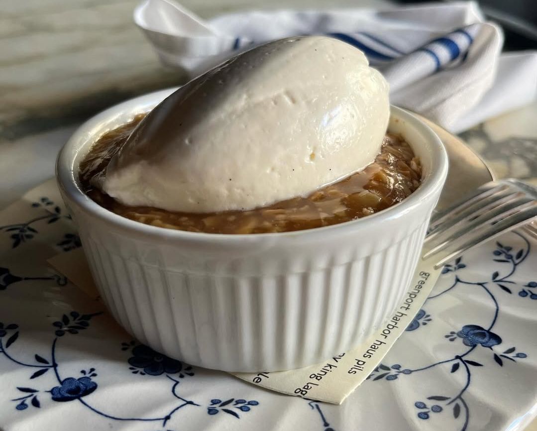 Rye Ginger Cake, cr&egrave;me fraiche, and caramel almond from Inga&#039;s Bar (Image via Instagram/@ingasbarnyc)