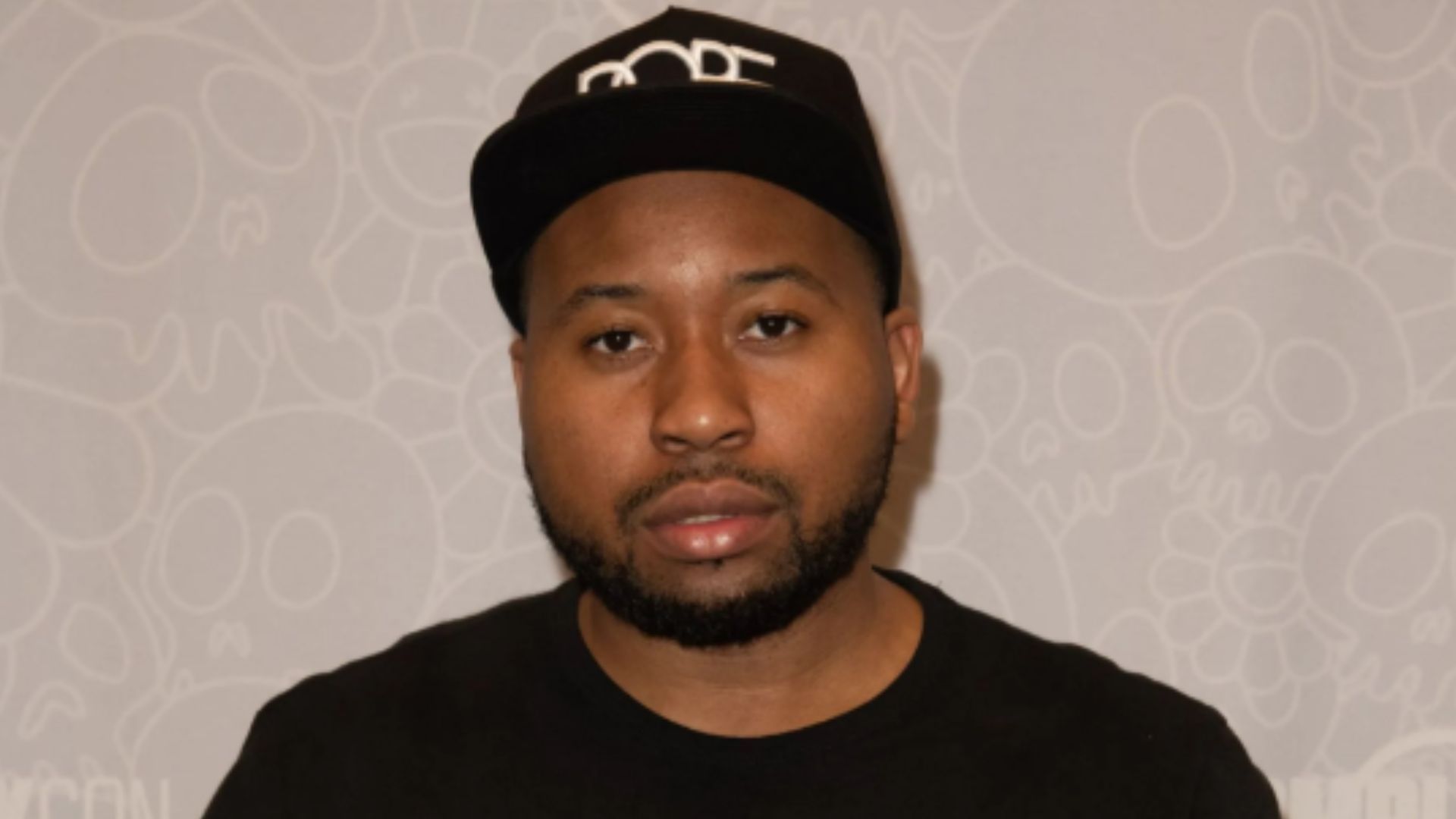 DJ Akademiks came under fire for his inappropriate comments towards 15-year-old streamer NourGxd (Image via Getty)