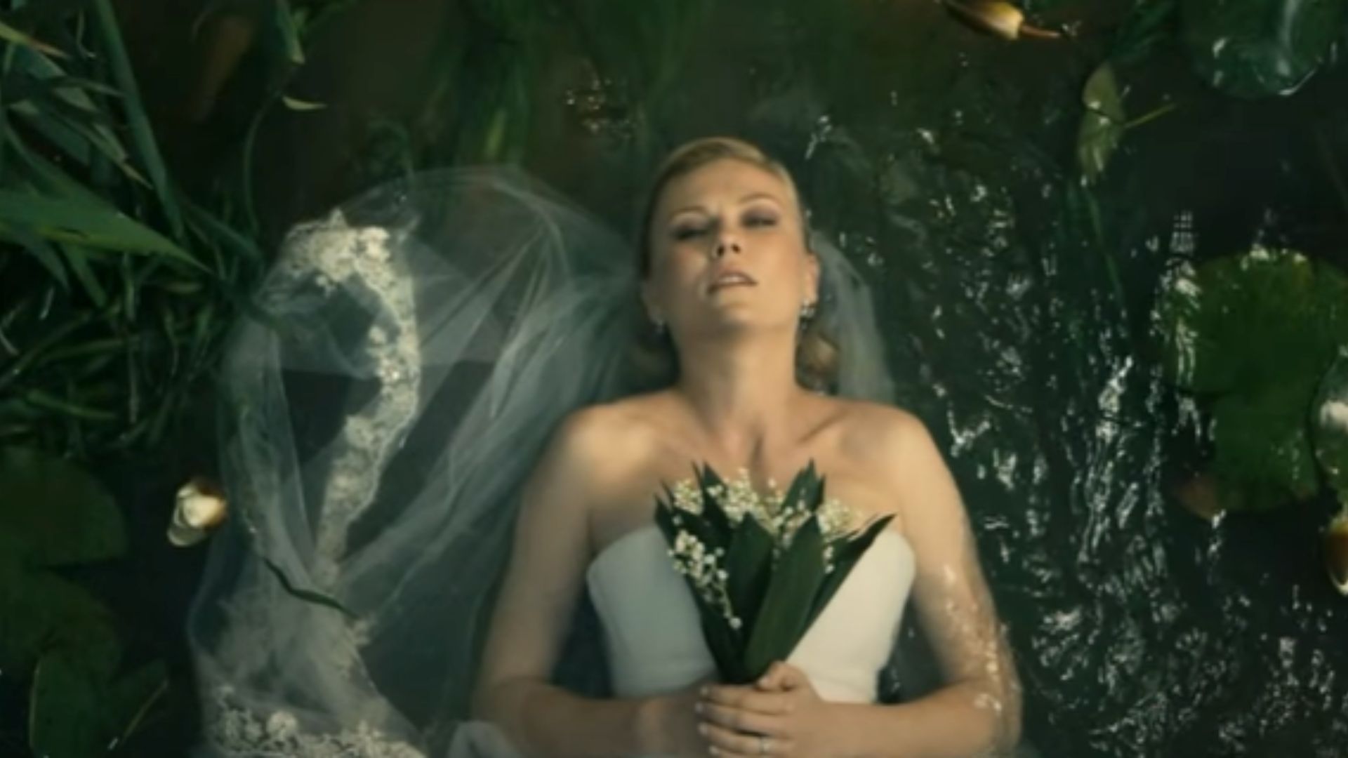 Kirsten Dunst in Melancholia| Image via Magnolia Pictures