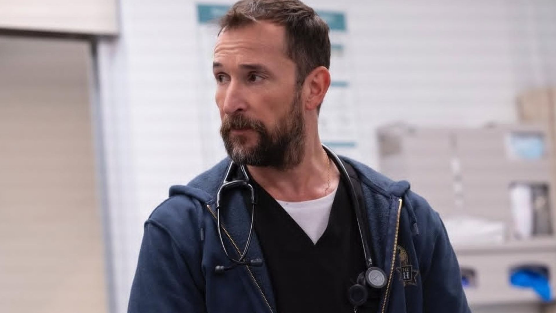 Noah Wyles plays Dr. Michael Robby Rabinovich in The Pitt (Image Via Instagram/@streamonmax)