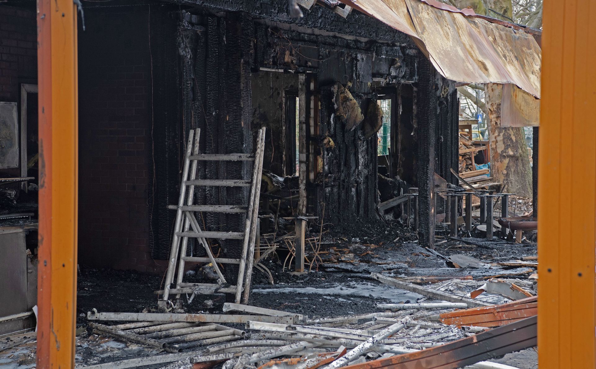 Restaurant &quot;Brachvogel&quot; burnt down - Source: Getty