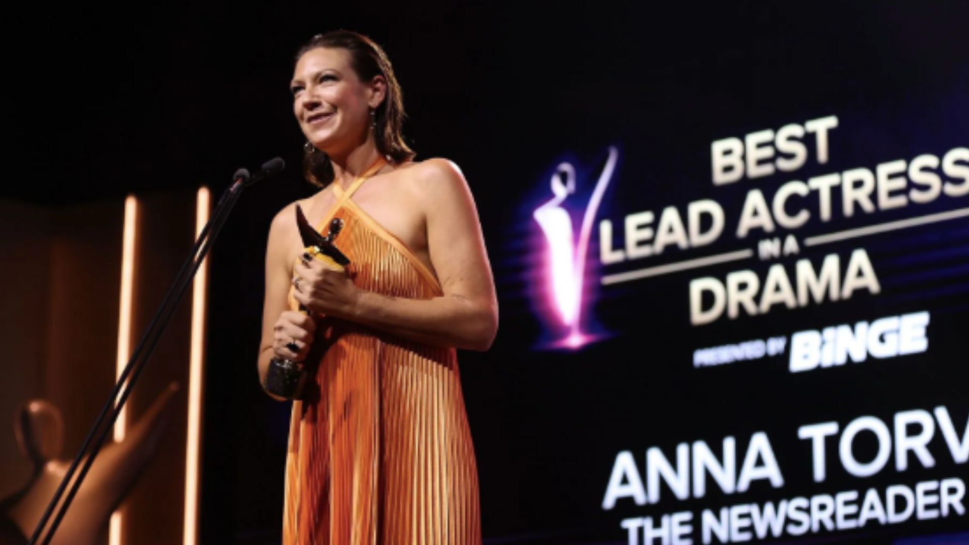 Still of Anna Torv (Image via Getty)