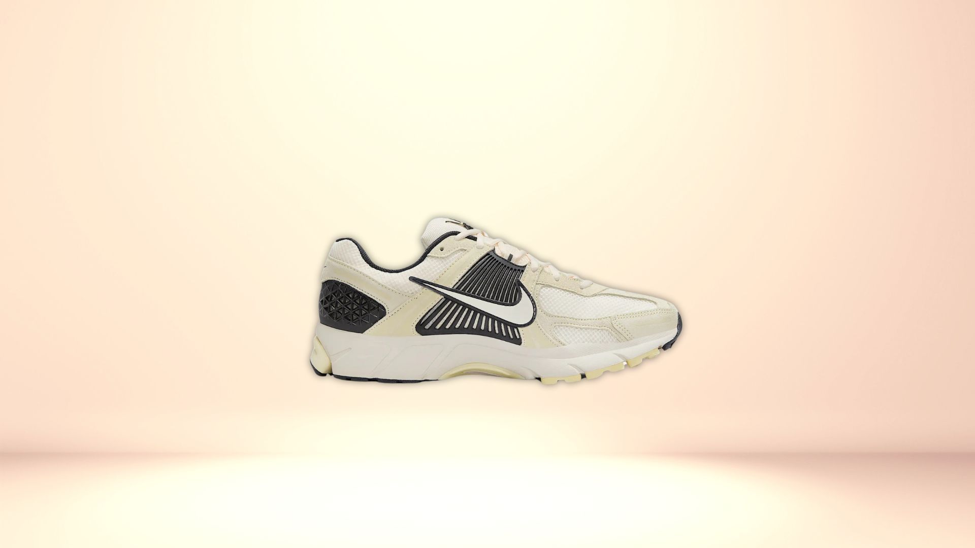 Nike Zoom Vomero 5 &quot;Alabaster&quot; sneakers (Image via Nike)