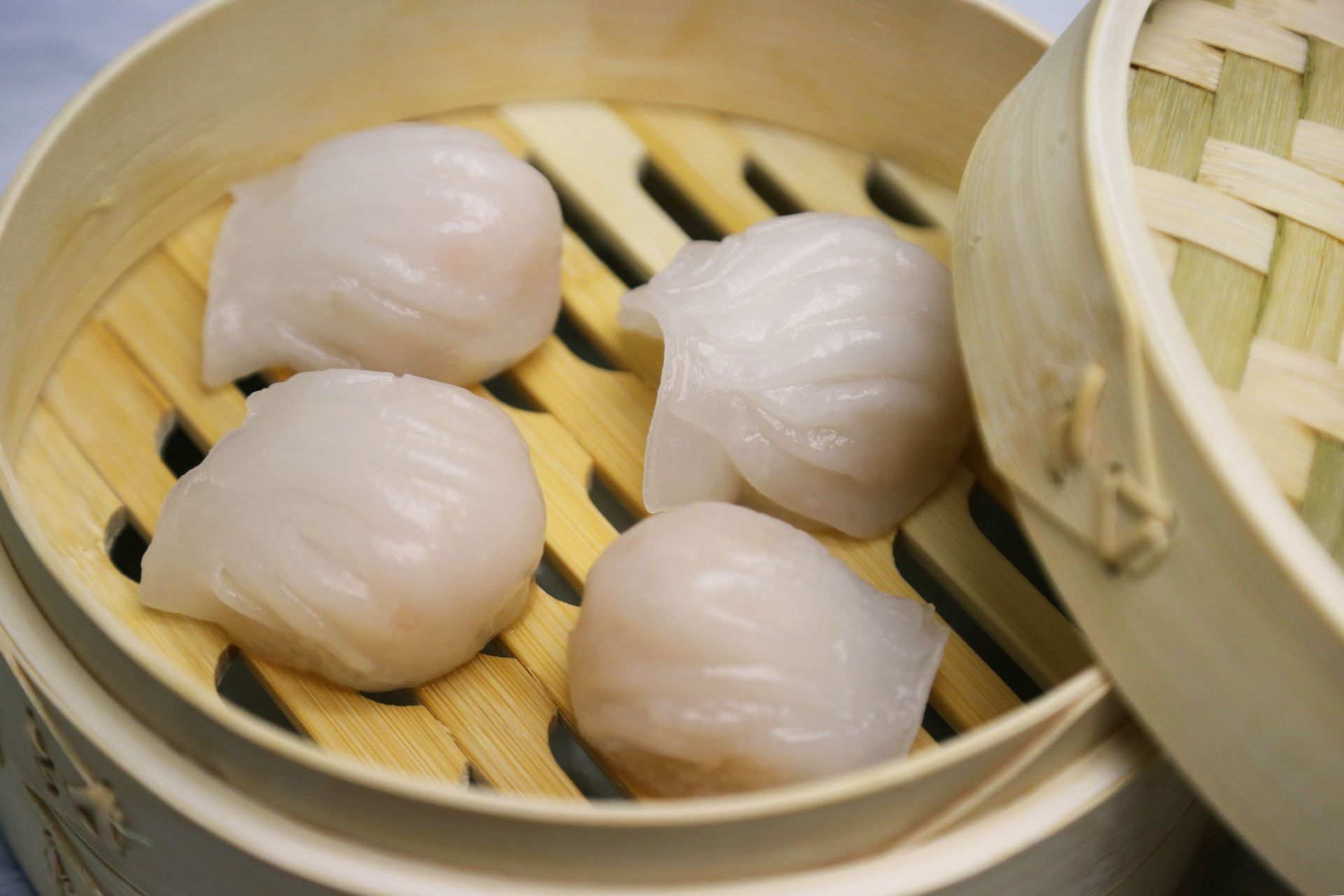 Scrumptious dumplings (Image via Getty)