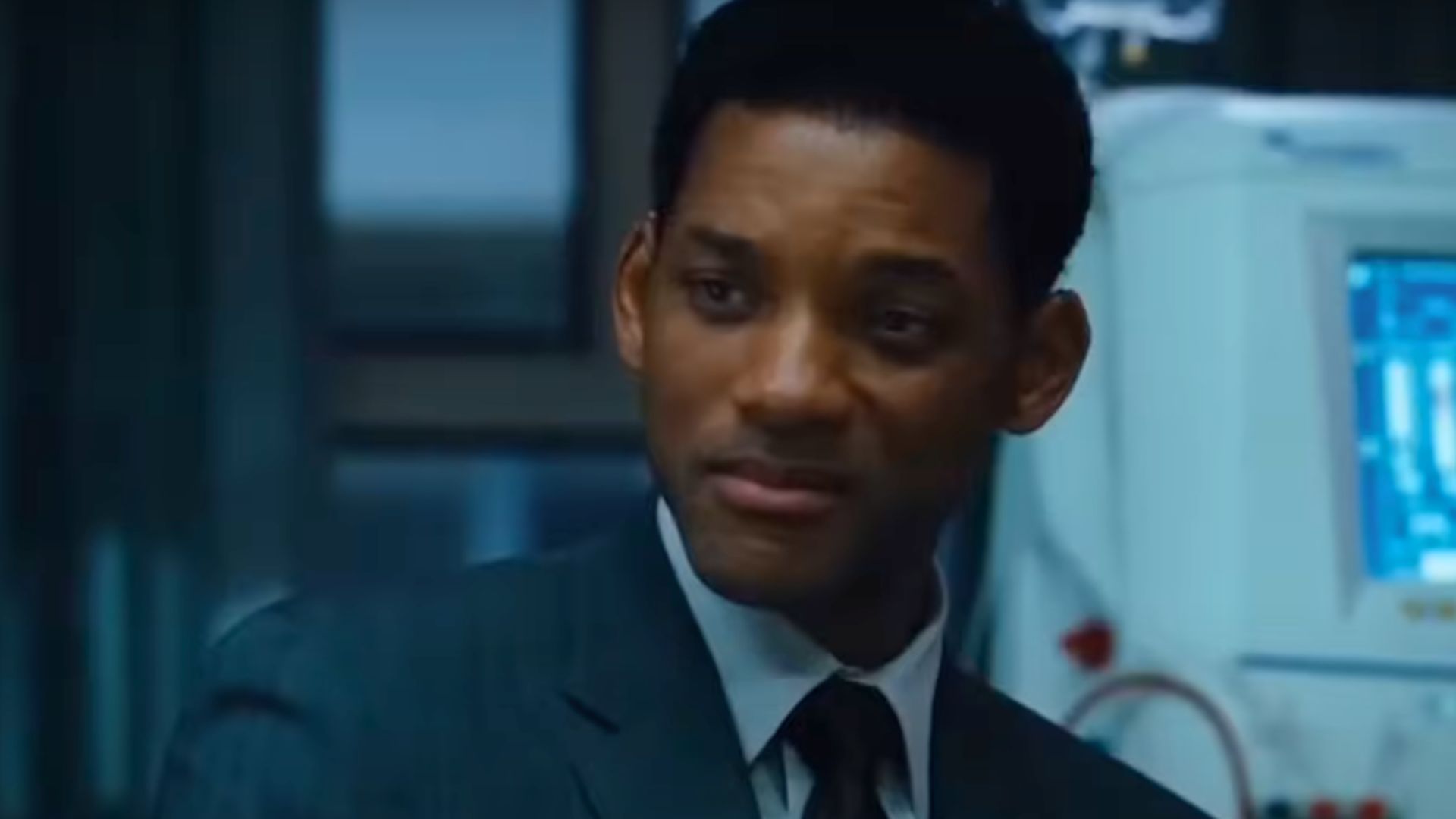 Seven Pounds (Image via Columbia Pictures)