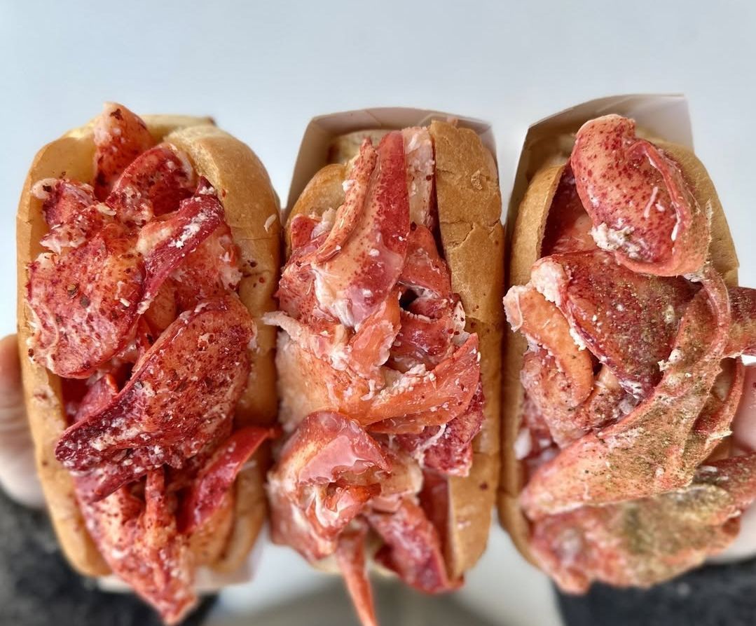 Lobster Rolls from Luke&rsquo;s Lobster Portland Pier(Image via Instagram/@lukesportland)