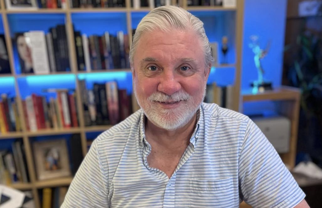 Mike Rinder at the signing of his book 