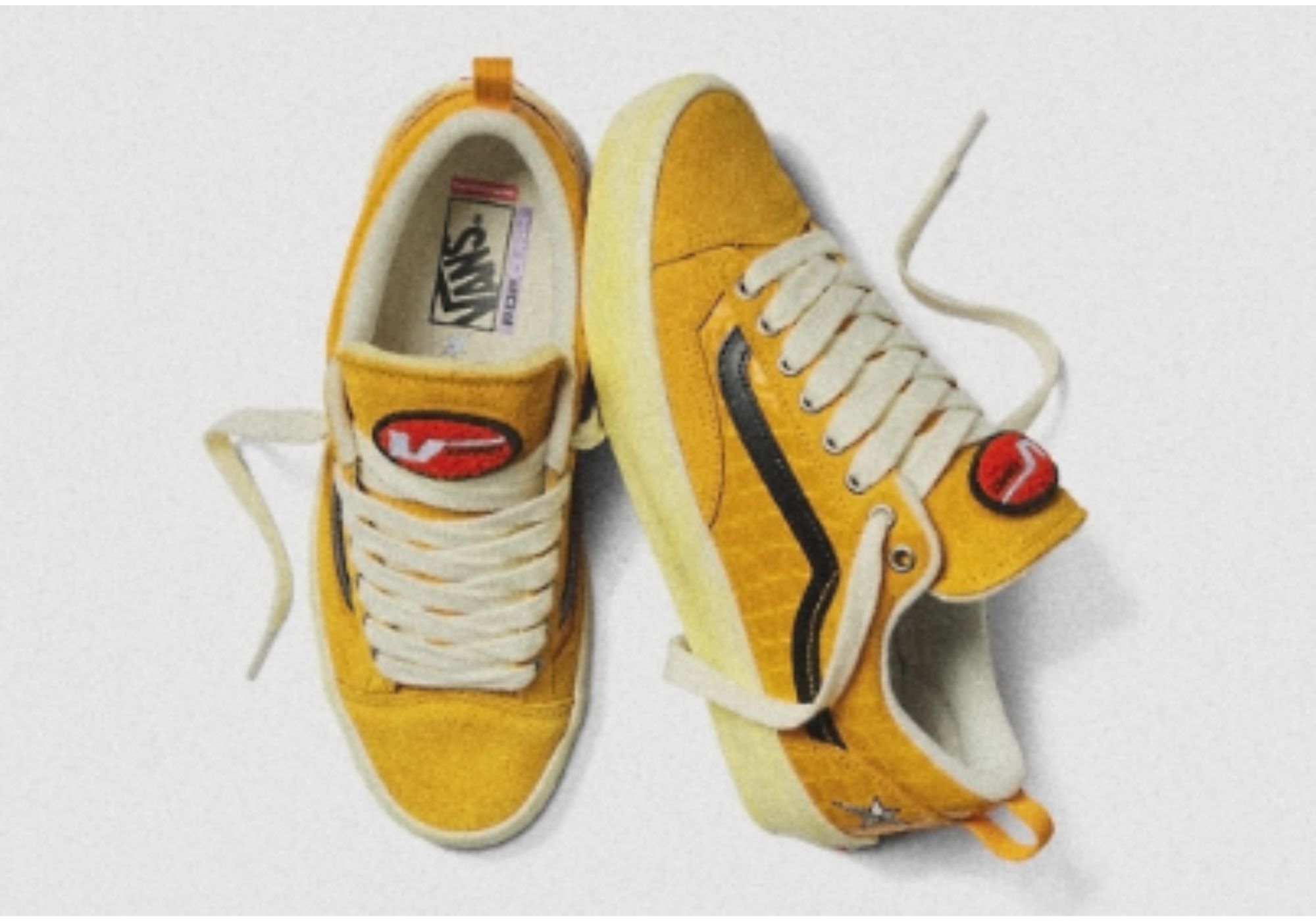 The Old Skool 36+ sneakers (Image via Carpet Company)