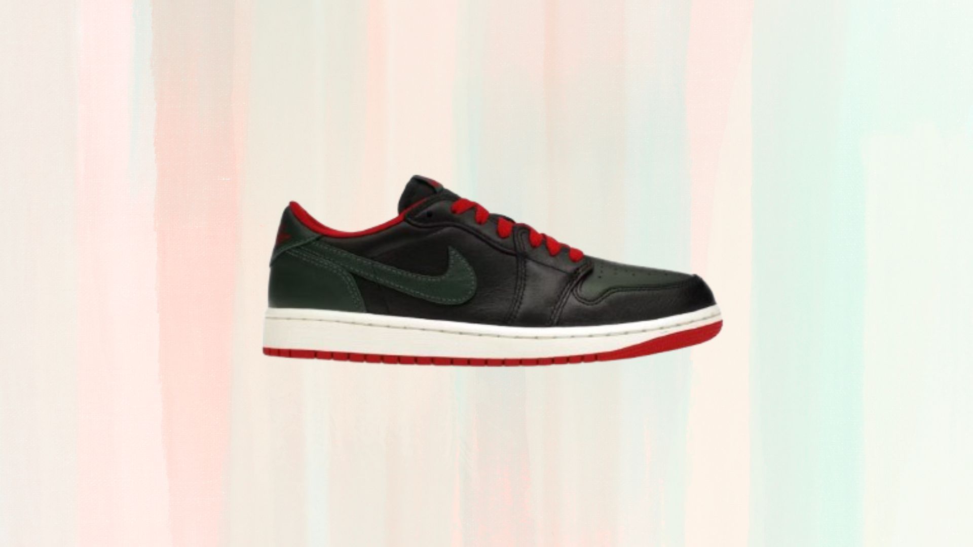 Air Jordan 1 Retro Low OG &quot;Gorge Green Varsity Red&quot; (Women&rsquo;s) (Image via Stock X)