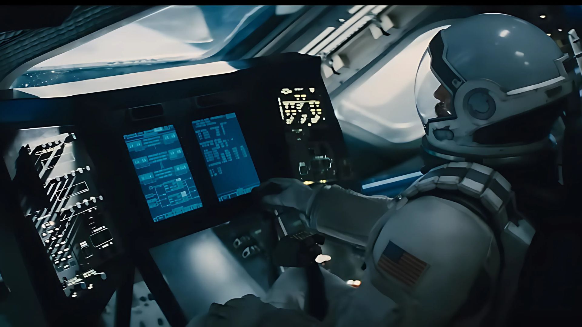 A still from the trailer of Interstellar (Image via. Warner Bros. UK &amp; Ireland/Youtube)