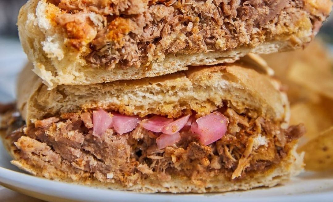 torta de Cochinita from Chichen Itza Restaurant. (Image via Instagram/@ chichenitzala)