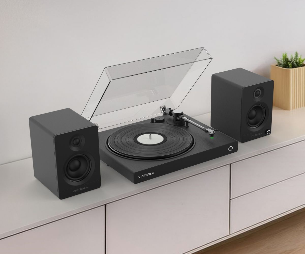 Victrola Stream Onyx (image via victrola.com)