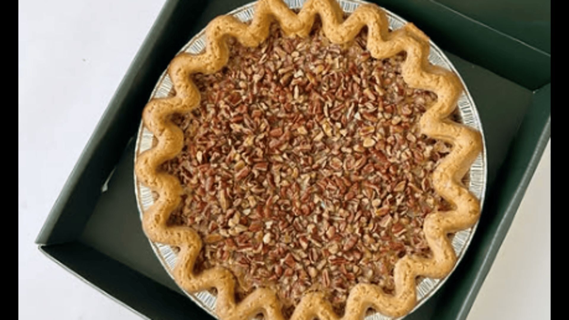 A traditional pecan pie at Emporium Pies (Image via Instagram/@emporiumpies)