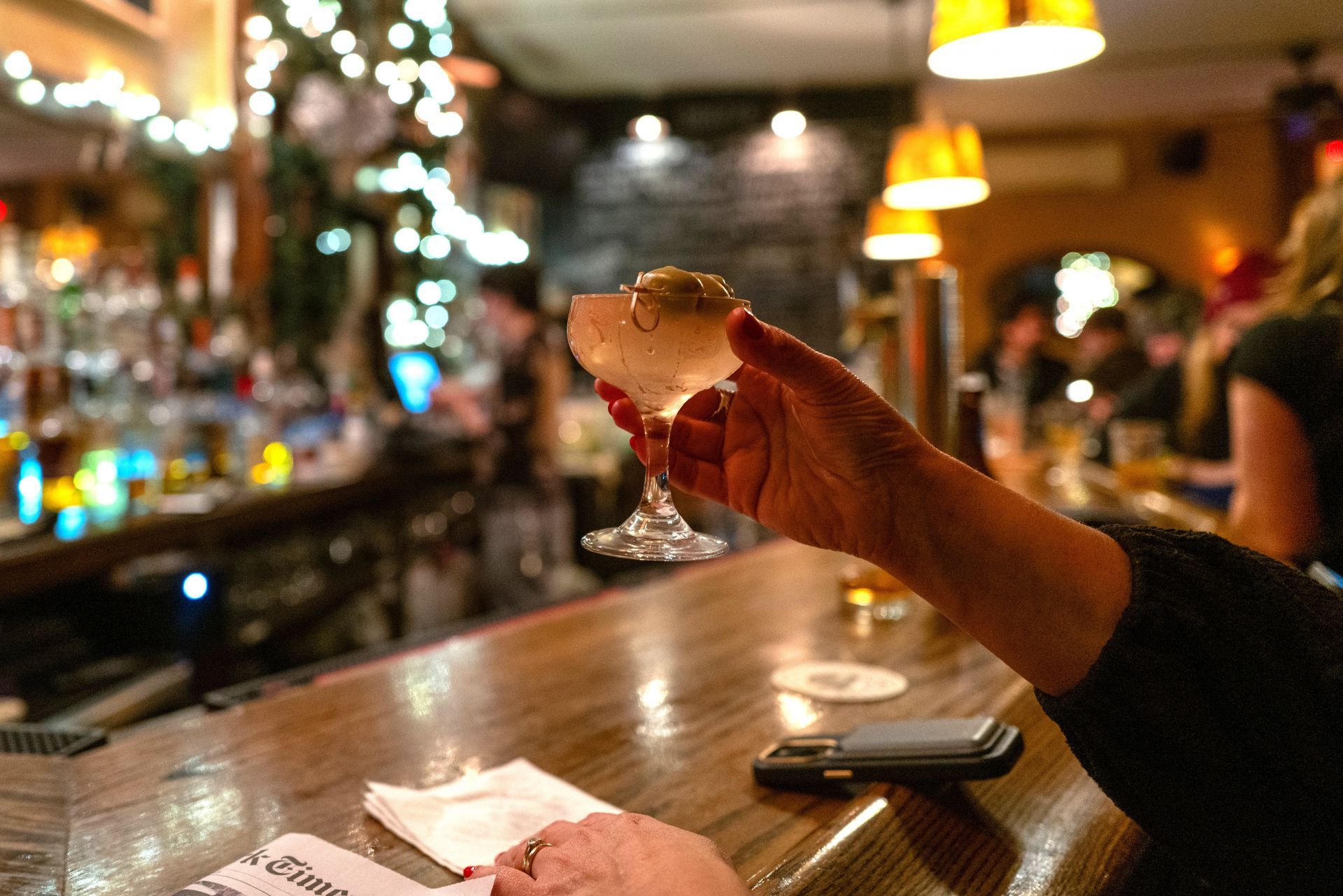 New Advisory From U.S. Surgeon General Says Alcohol Consumption Leads To Increase Cancer Risk - Source: Getty