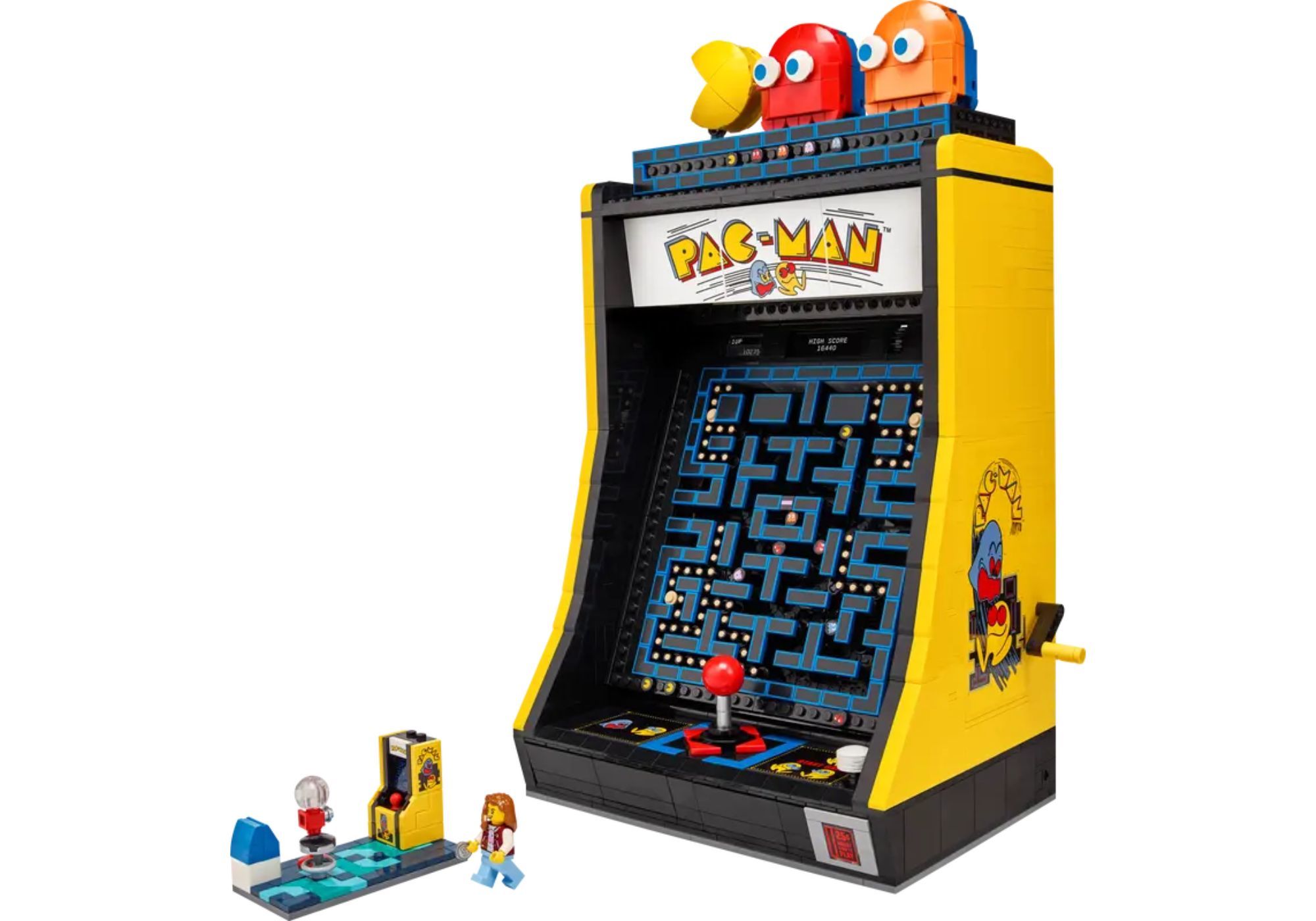 PAC-MAN Arcade (Image via LEGO)