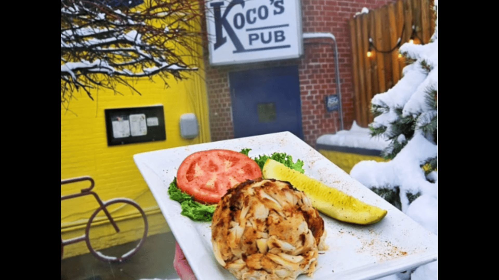 Crab cake platter (Image via Instagram/@kocos_pub)