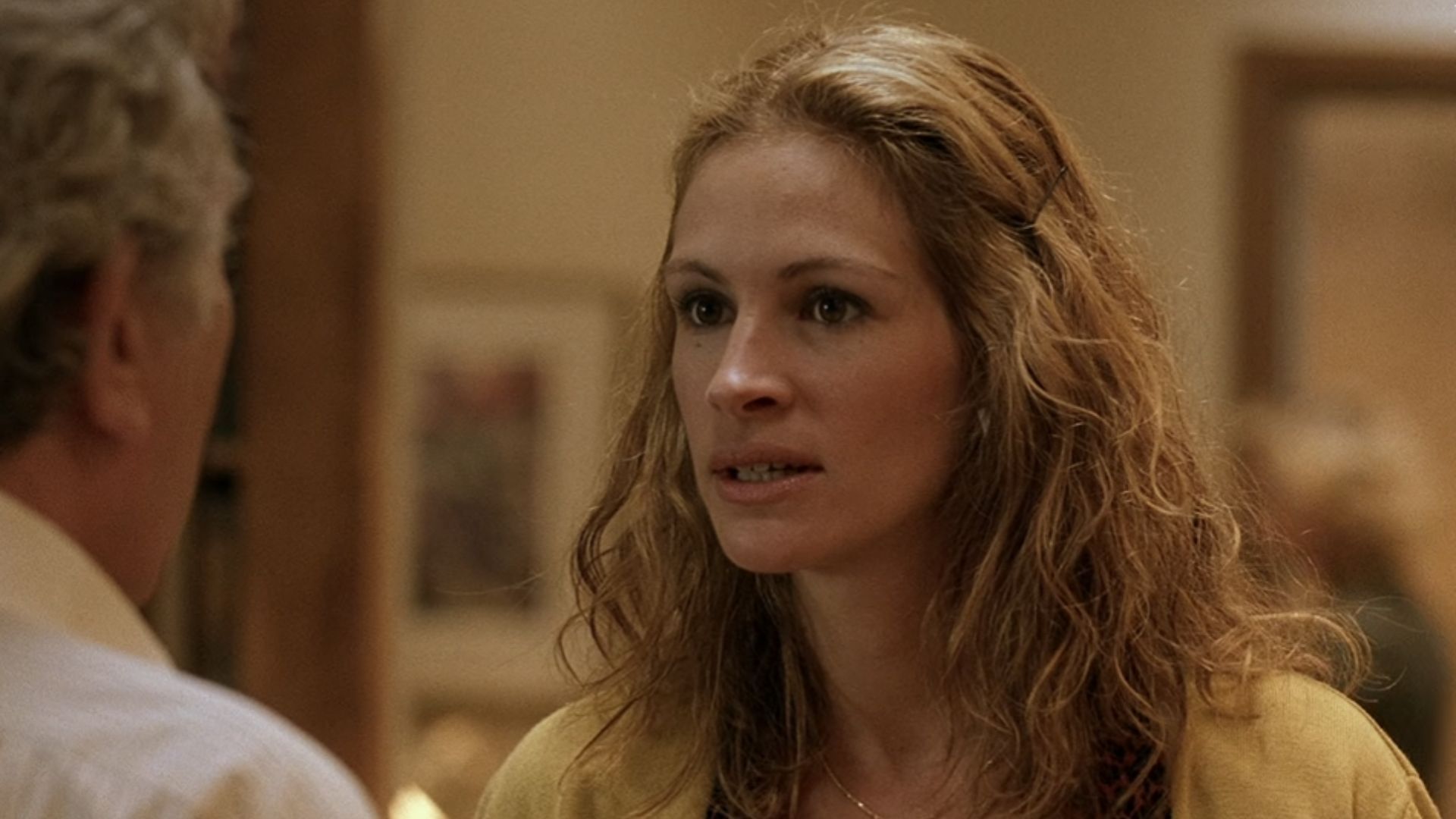 Julia Roberts in Erin Brockovich| Image via Netflix