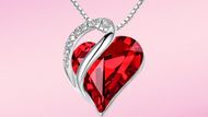 Leafael Love Heart Pendant for Valentine's Day 2025 (Image via Amazon)