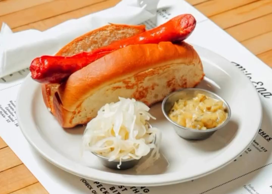 Hot dogs from Mile End Delicatessen. (Image via Instagram/@mileenddeli)