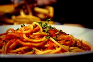 Macey's offer on Food Club Spaghetti Pasta for Rewards members. (Image via Unsplash/Mandy Bourke)