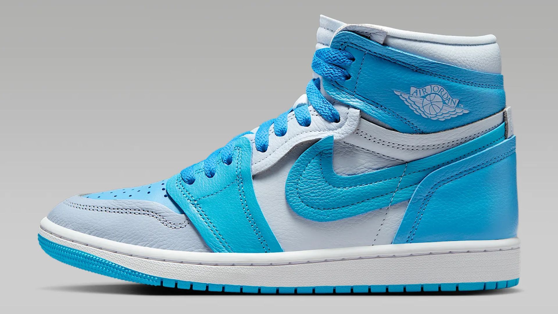 Air Jordan 1 High Method of Make &quot;Blue Tint / University Blue / Hydrogen Blue / Dark Powder Blue&quot; (Image via Nike)