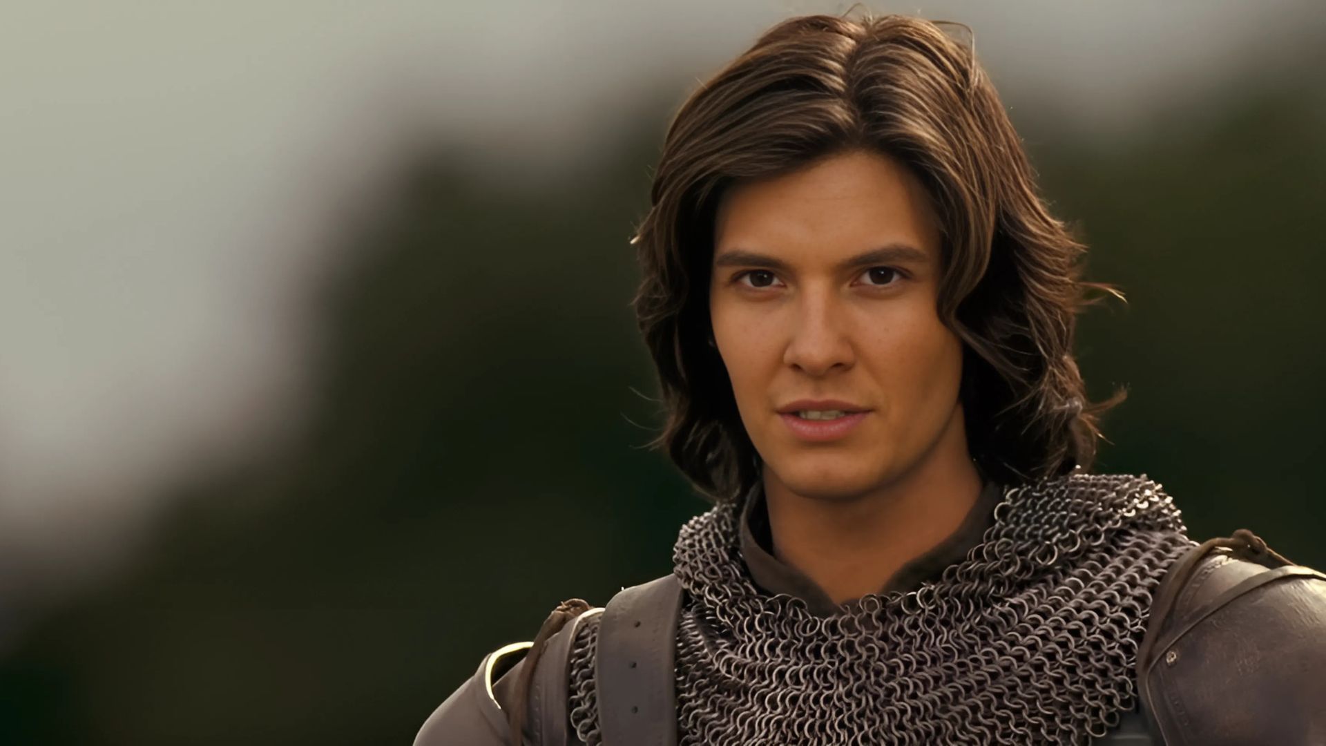 Ben Barnes as the iconic Prince Caspian in The Chronicles of Narnia: Prince Caspian (2008) Trailer (Image via Rotten Tomatoes)