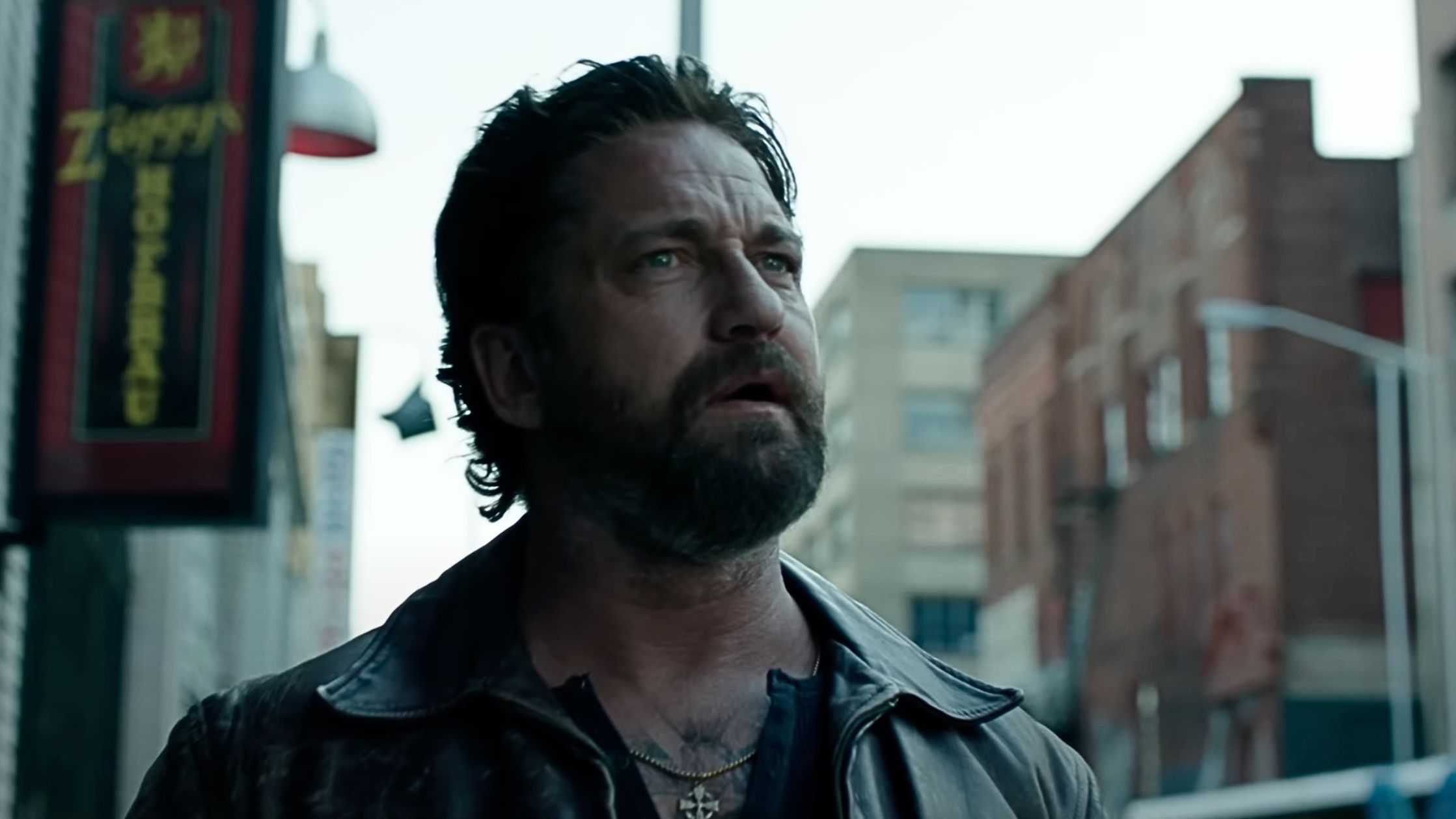 Gerald Butler as Big Nick (Image via YouTube/@LionsgateMovies)