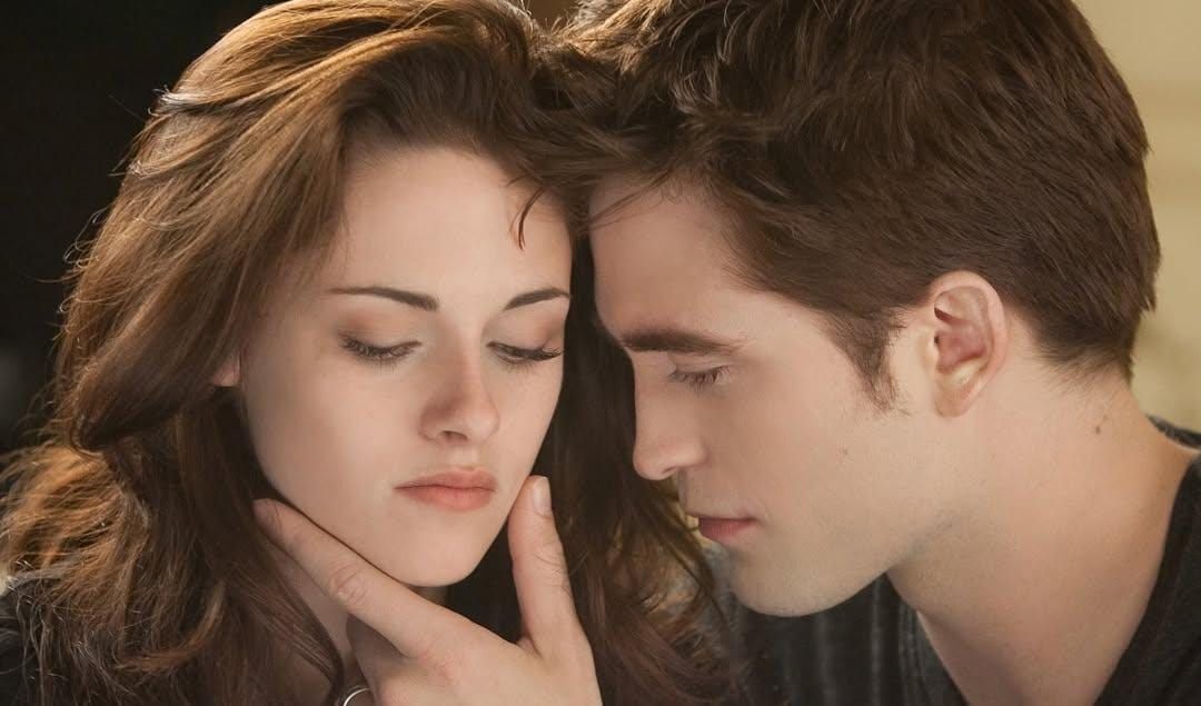 Did Robert Pattinson and Kristen Stewart date​