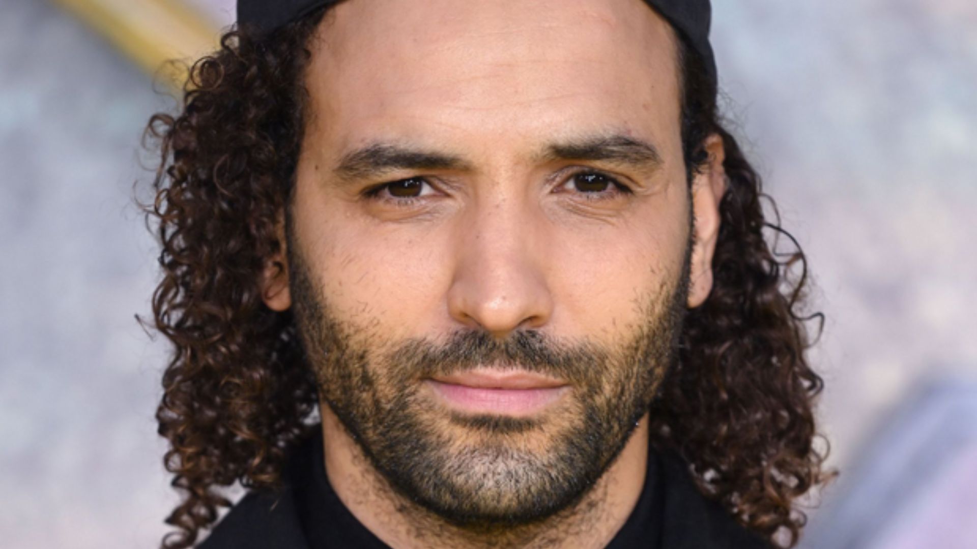 Marwan Kenzari plays the role of Sami in The Night Agent Season 2 / (Image via Getty)