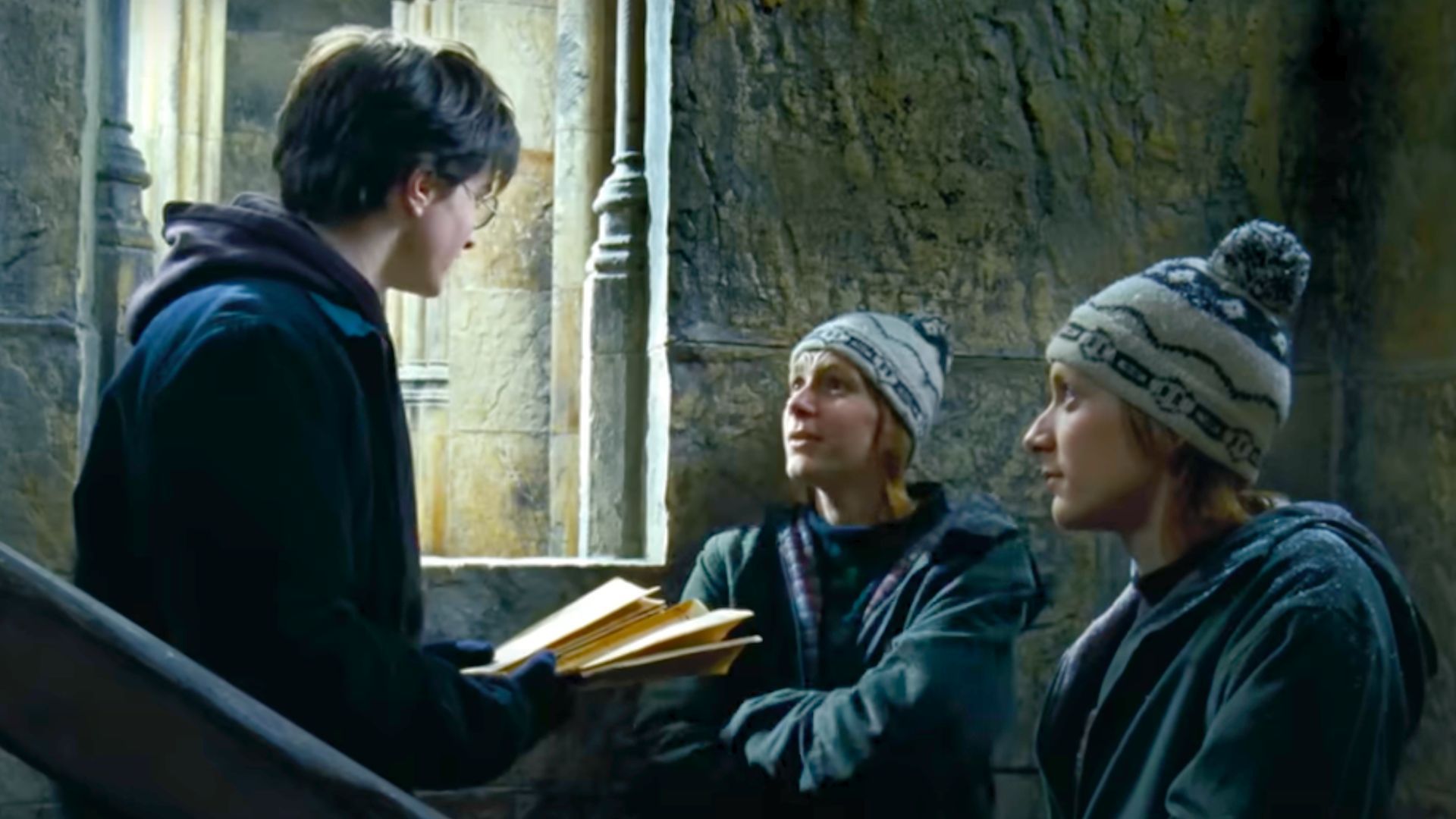 Weasley twins presenting Harry the Marauder&#039;s map | Image Via: Warner Bros. Pictures