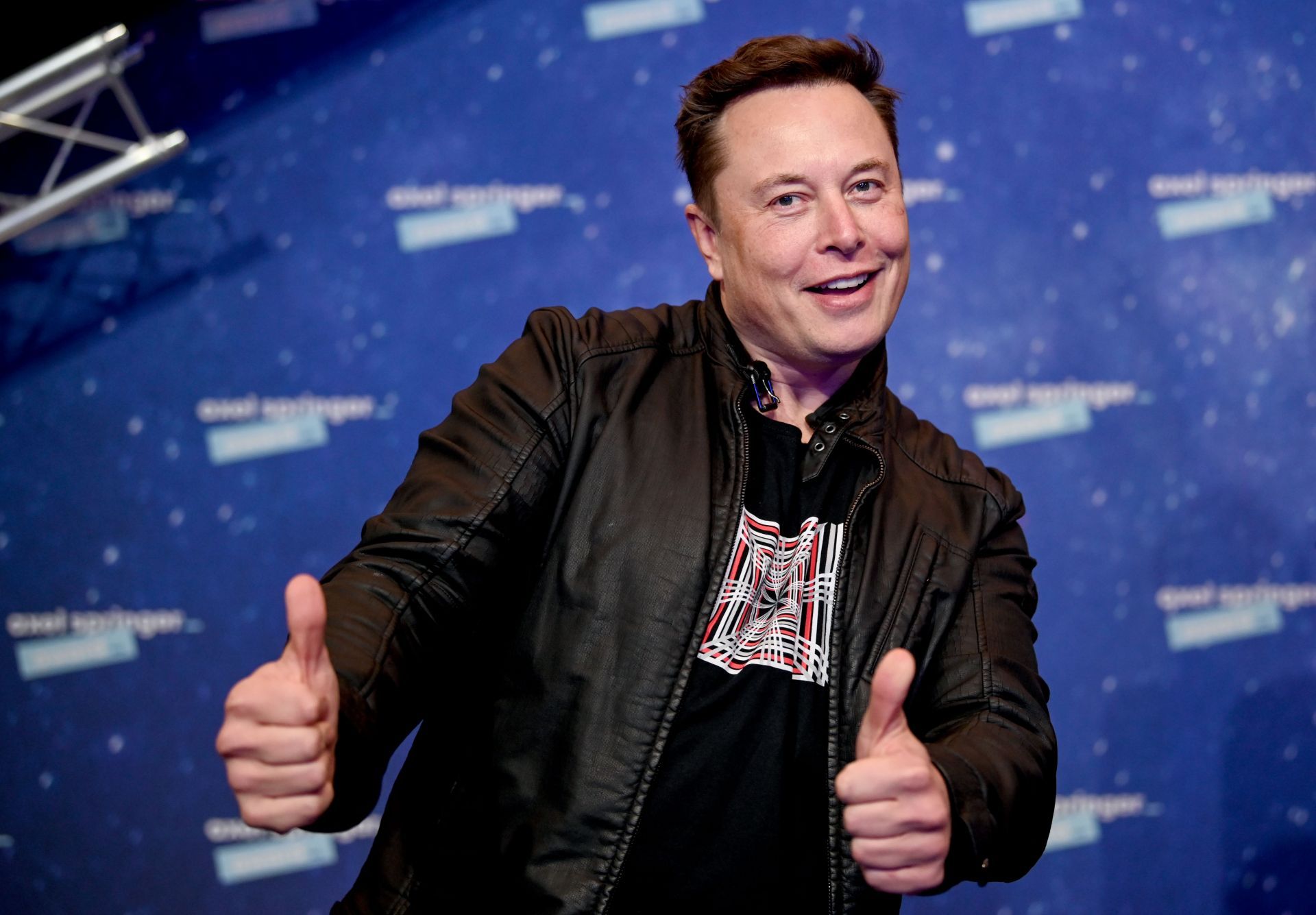 Elon Musk Awarded With Axel Springer Award In Berlin - Source: Getty