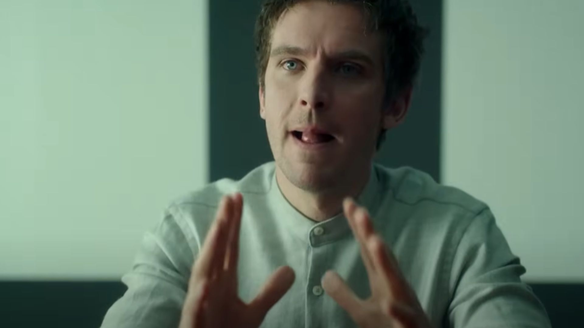 Dan Stevens in Legion | Image via Marvel Entertainment YouTube