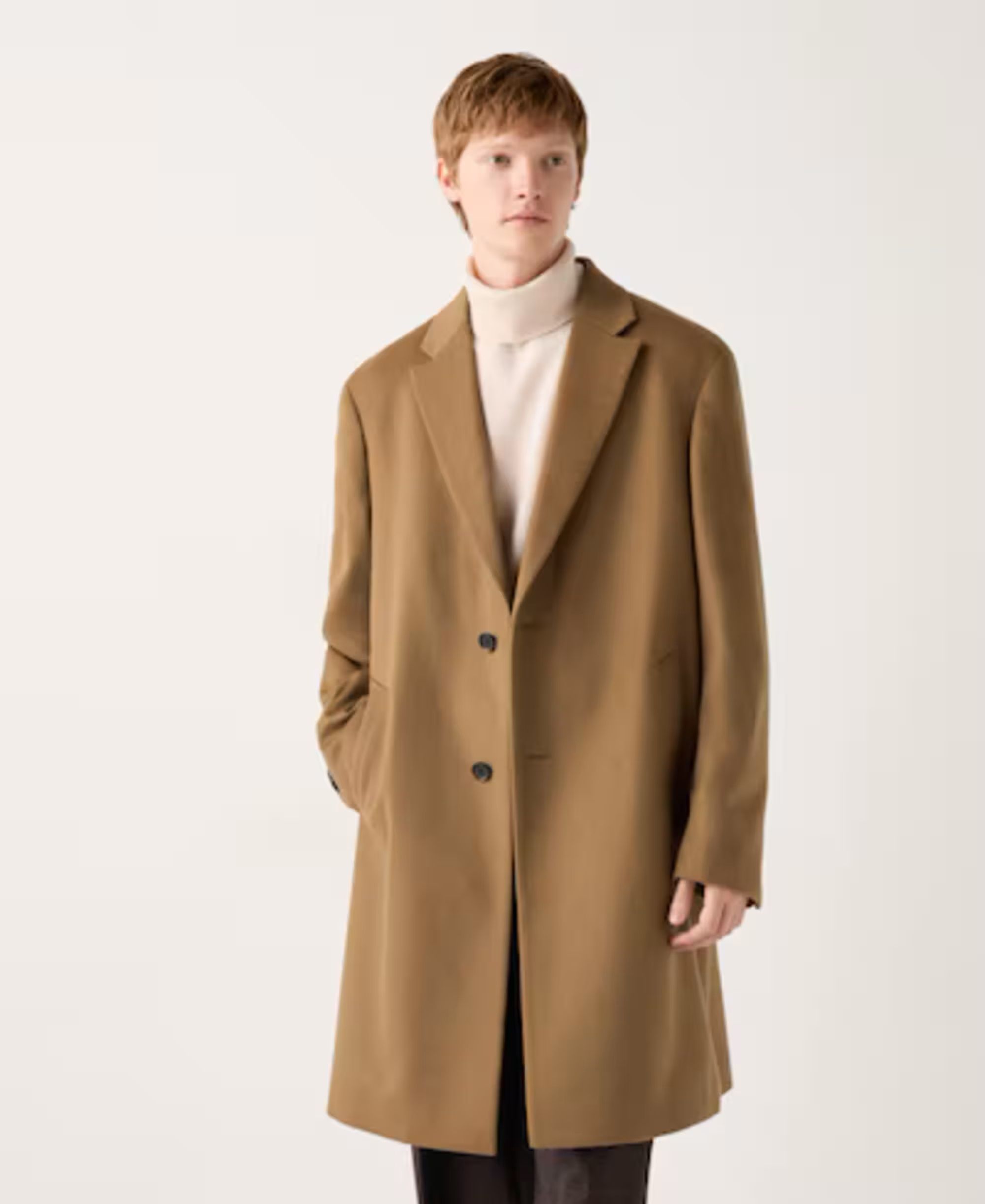 Men's coat (Image via UNIQLO)