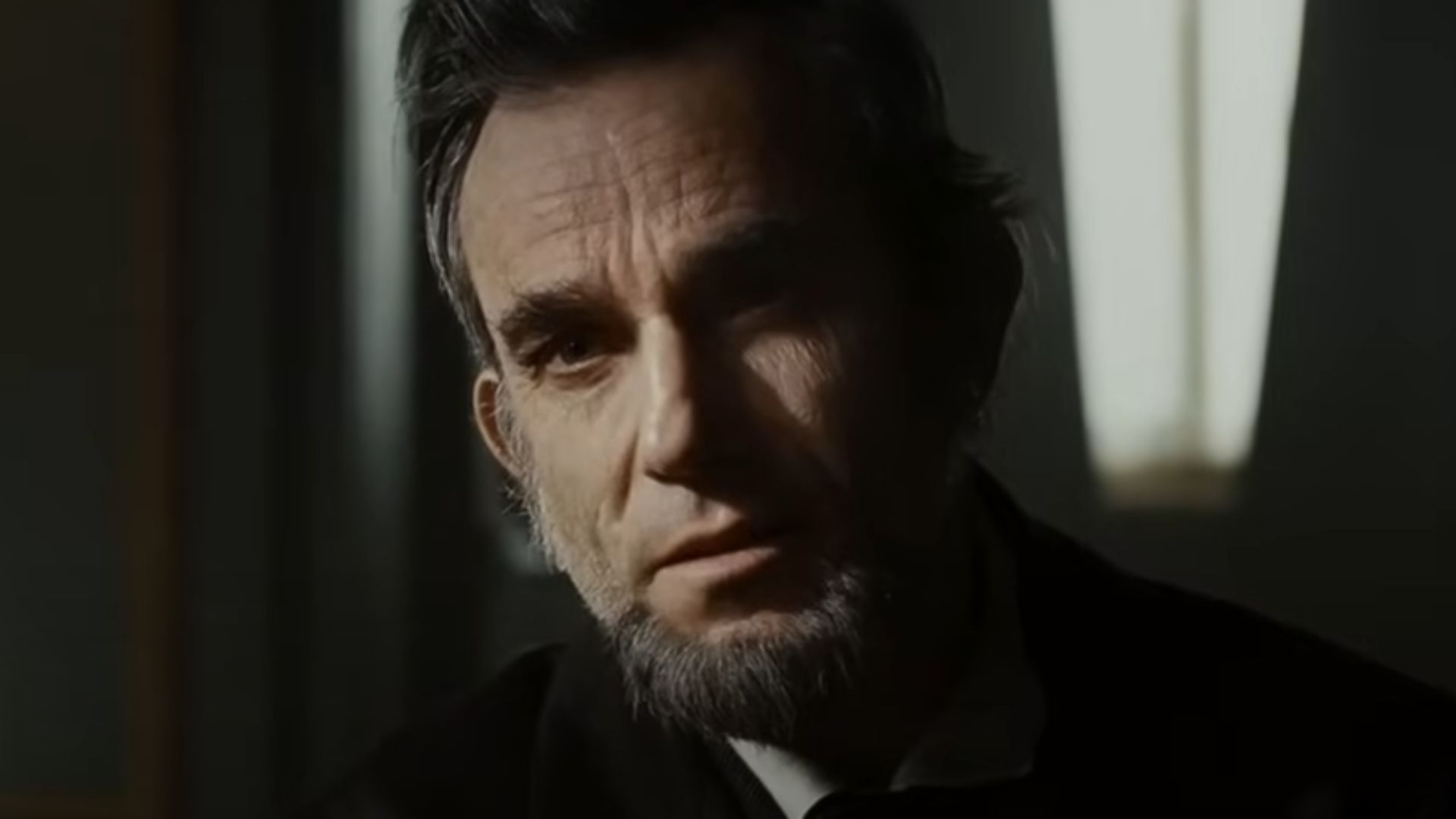 Daniel Day-Lewis in Lincoln | Image via 20th Century Studios