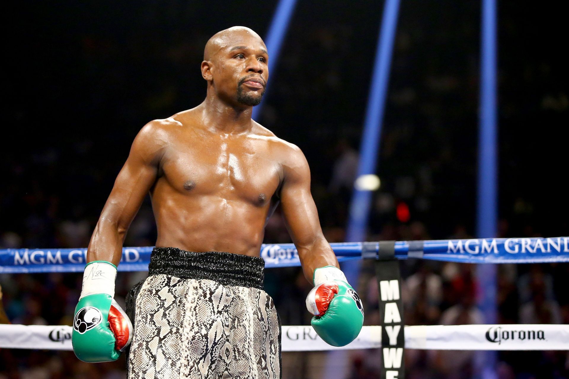 Floyd Mayweather Jr. v Marcos Maidana - Source: Getty