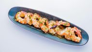Hawaiian Garlic Shrimp (Image via Canva)