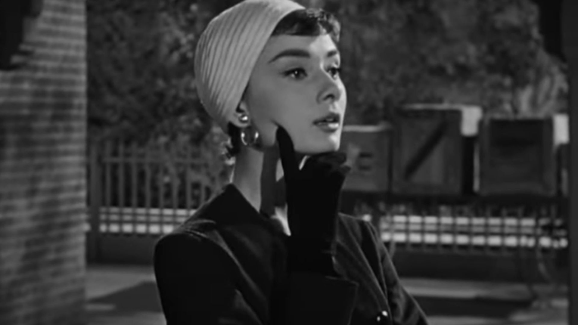 Still from Sabrina (Image via Paramount Movies)