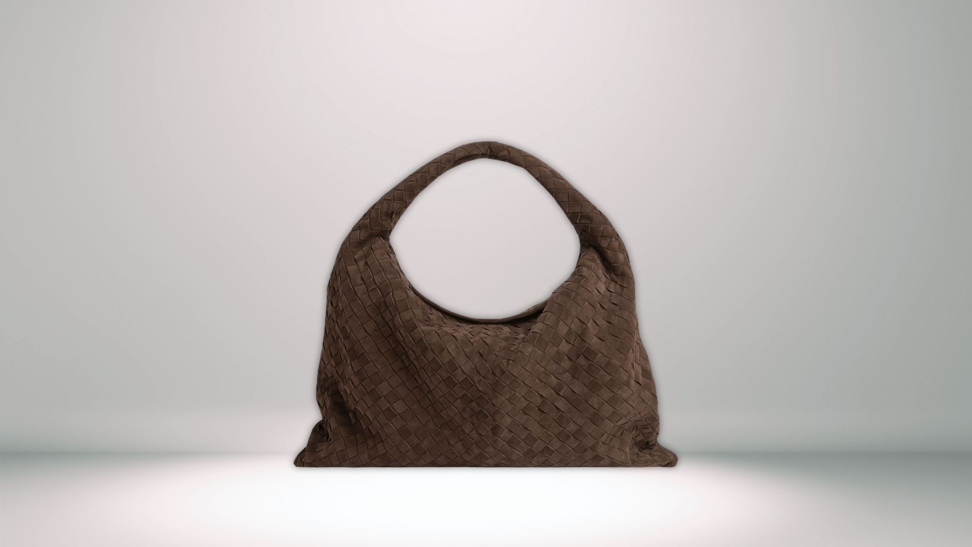 Large Hop Bag (Image via bottegaveneta.com)