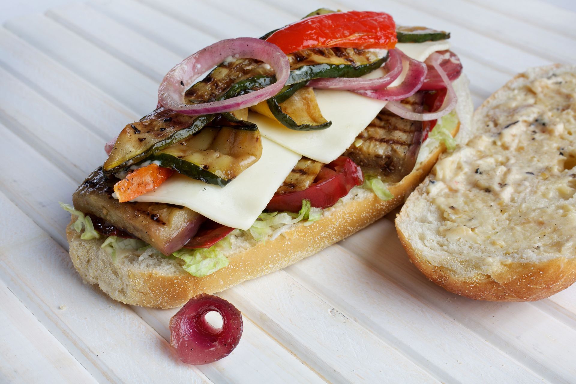 A traditional Po boy sandwich (Image via Getty)