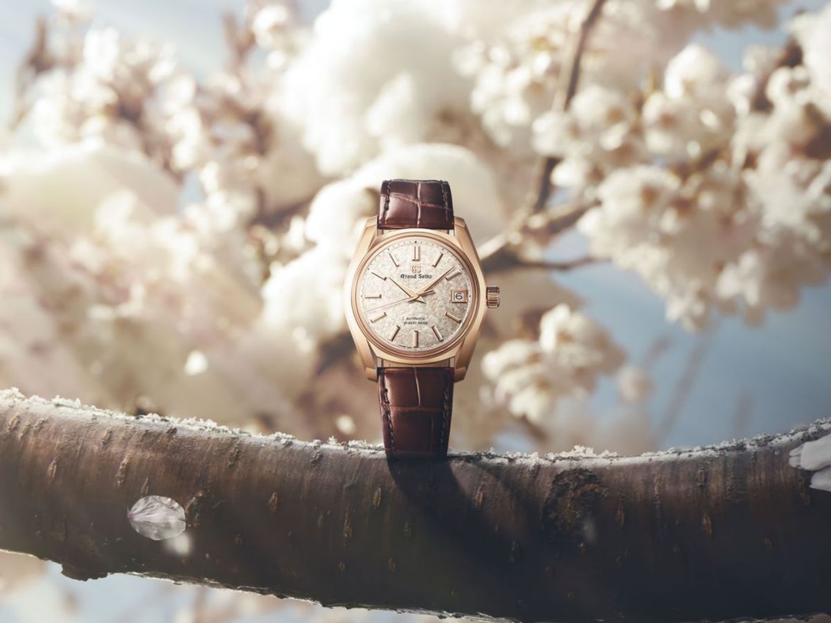 GS &quot;Sakura Kakushi&quot; SBGH368 watch (image via Grand Seiko)