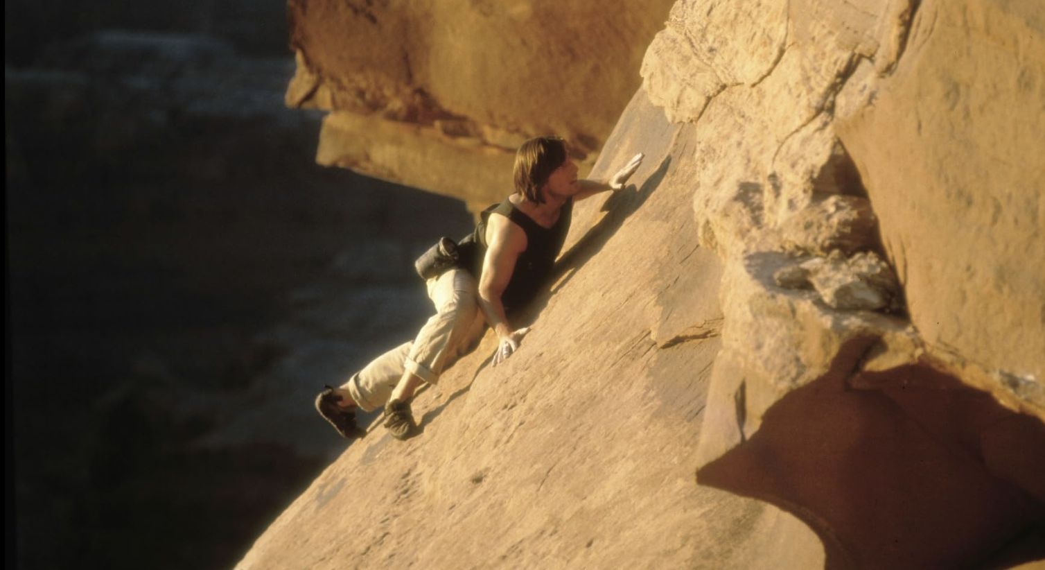 Mission: Impossible II (Image via Paramount Pictures)